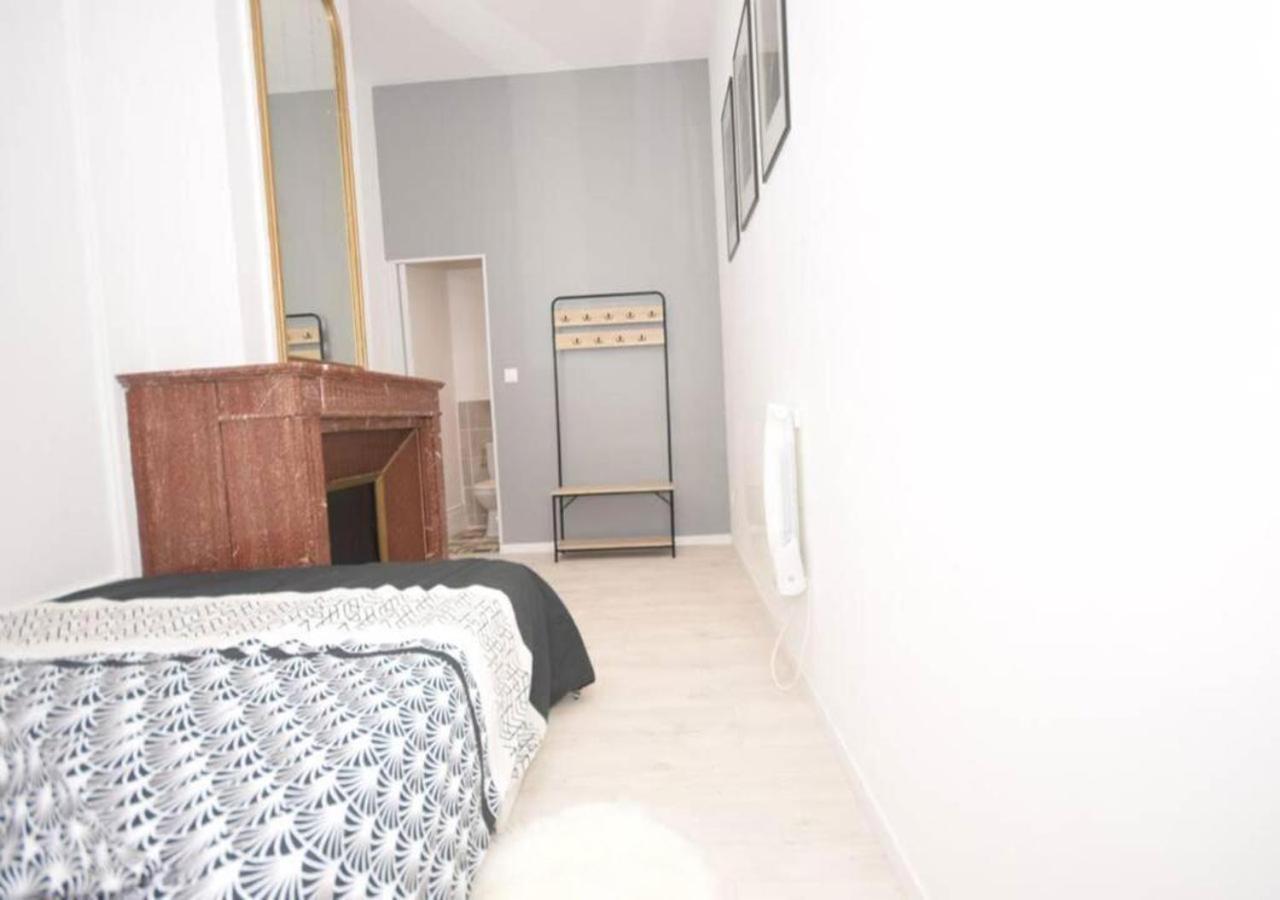 Appartamento Hyper Centre Valenciennes - Wifi - Terrasse - Tramway - Lerelaisdodile2 Esterno foto